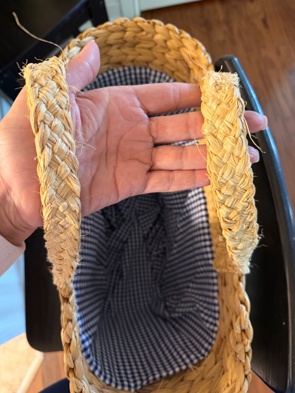 Draper James Woven Straw Tote Bag - Picture 7 of 9